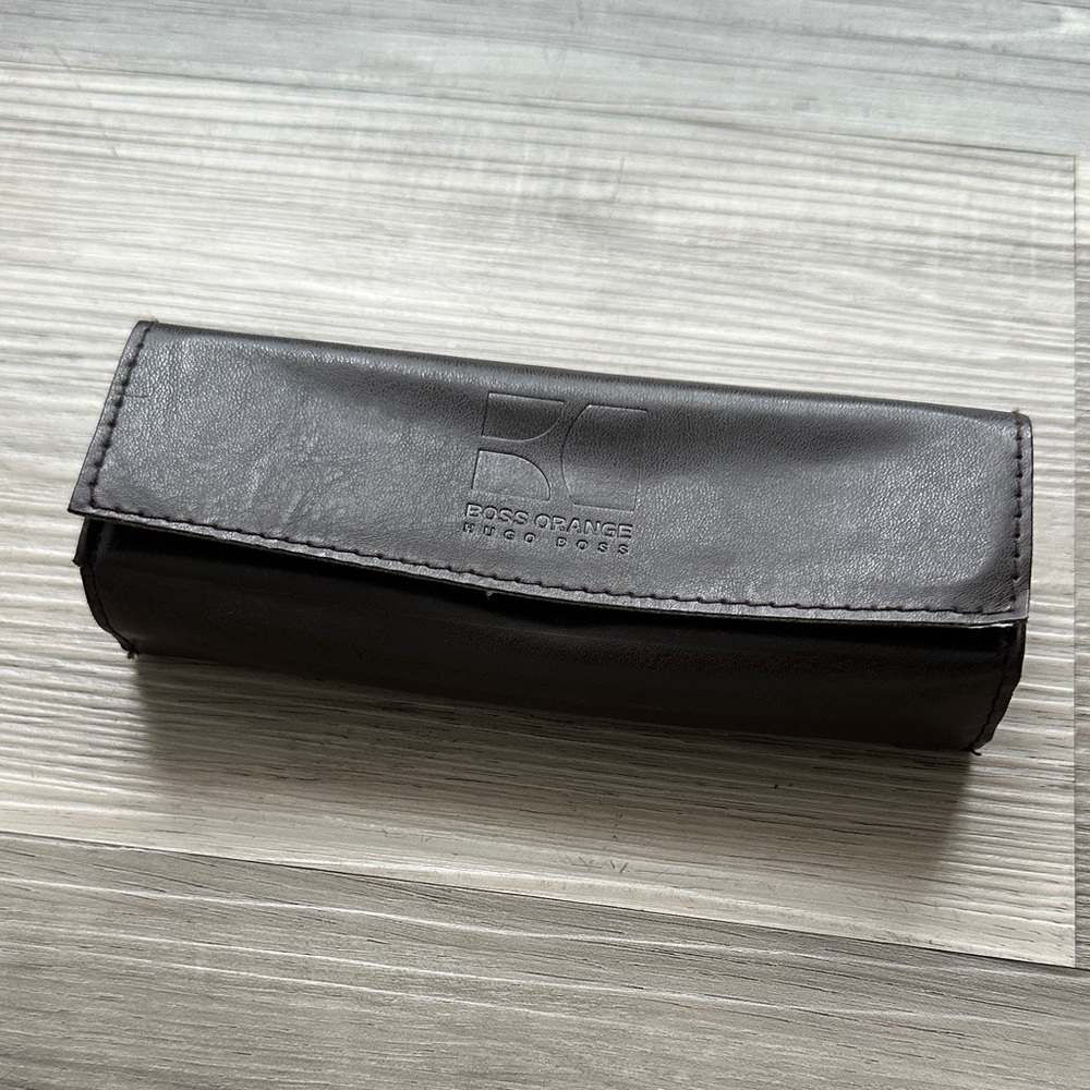 BOSS ORANGE Dark Brown Leather Glasses Case - Soft
